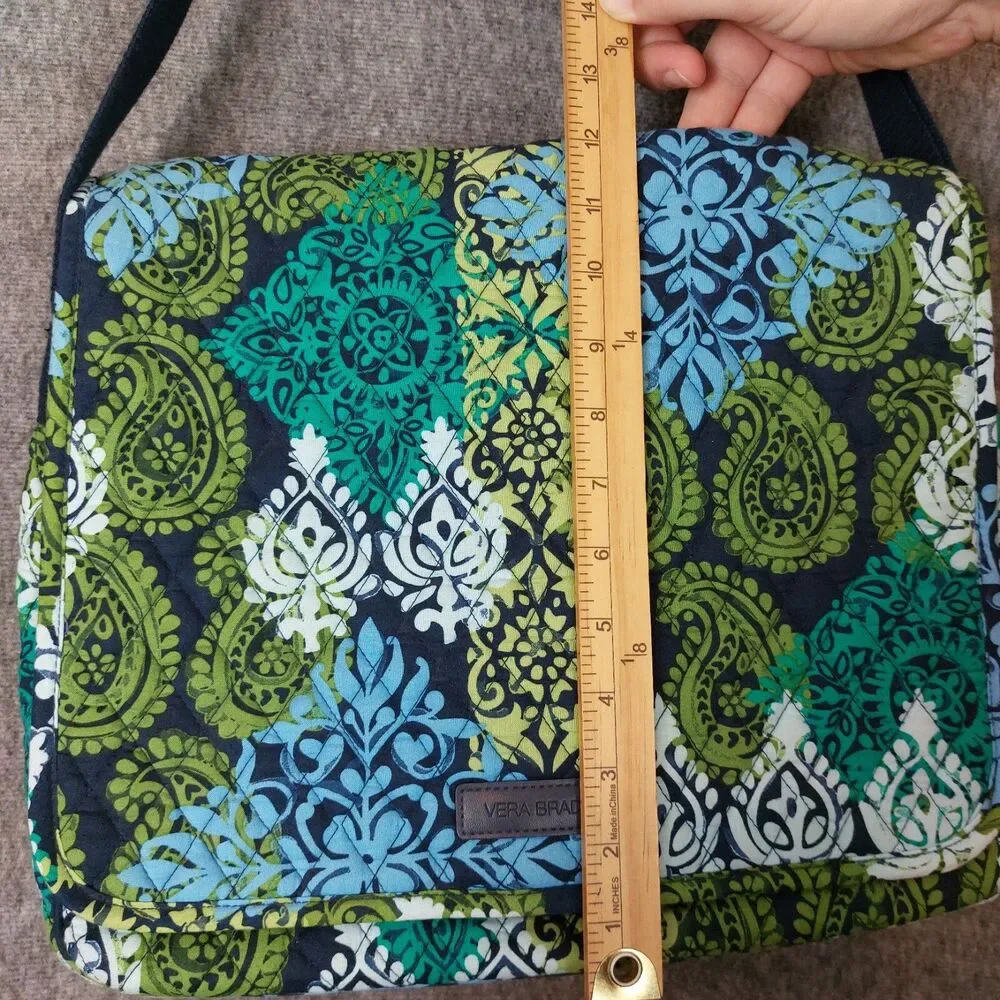 Vera Bradley Essential Messenger Bag Caribbean Seas Retired Pattern